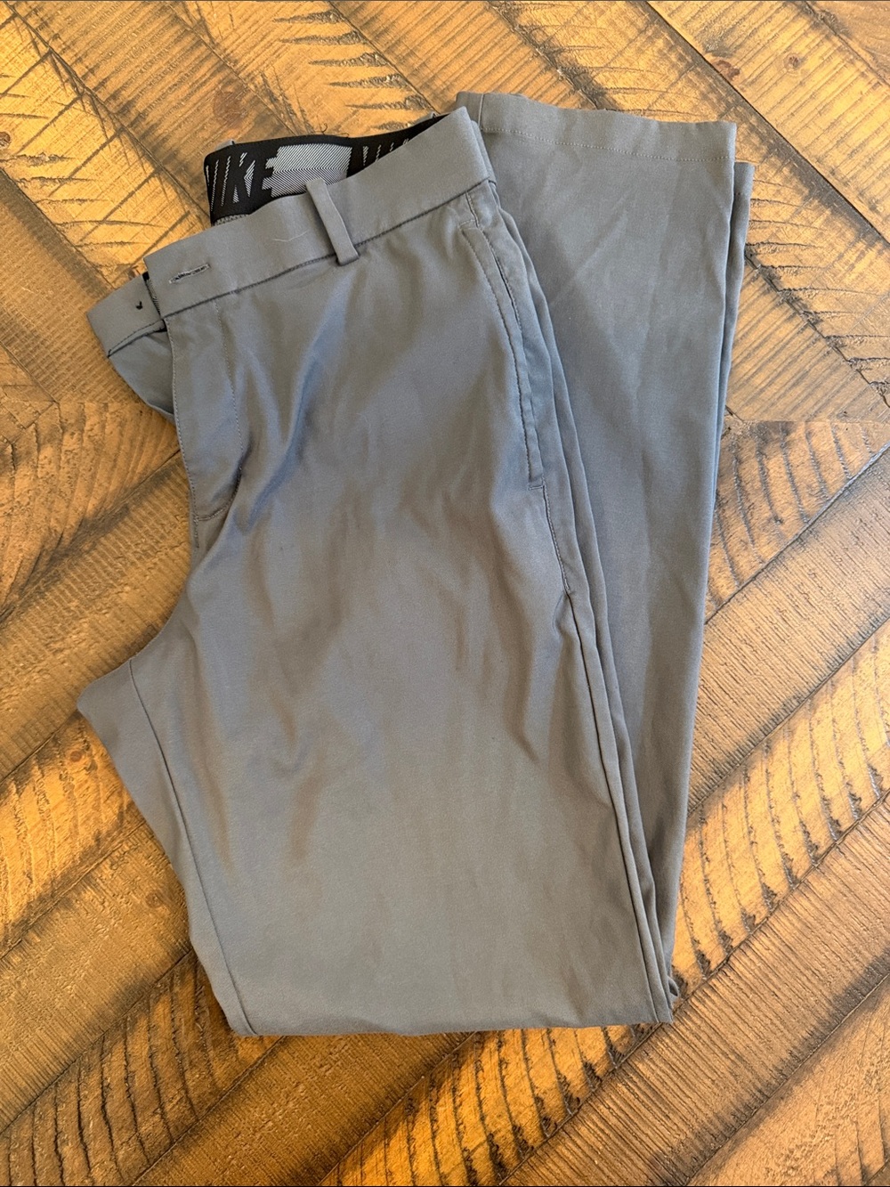 Nike Men’s Gray Chino Pants 30x32